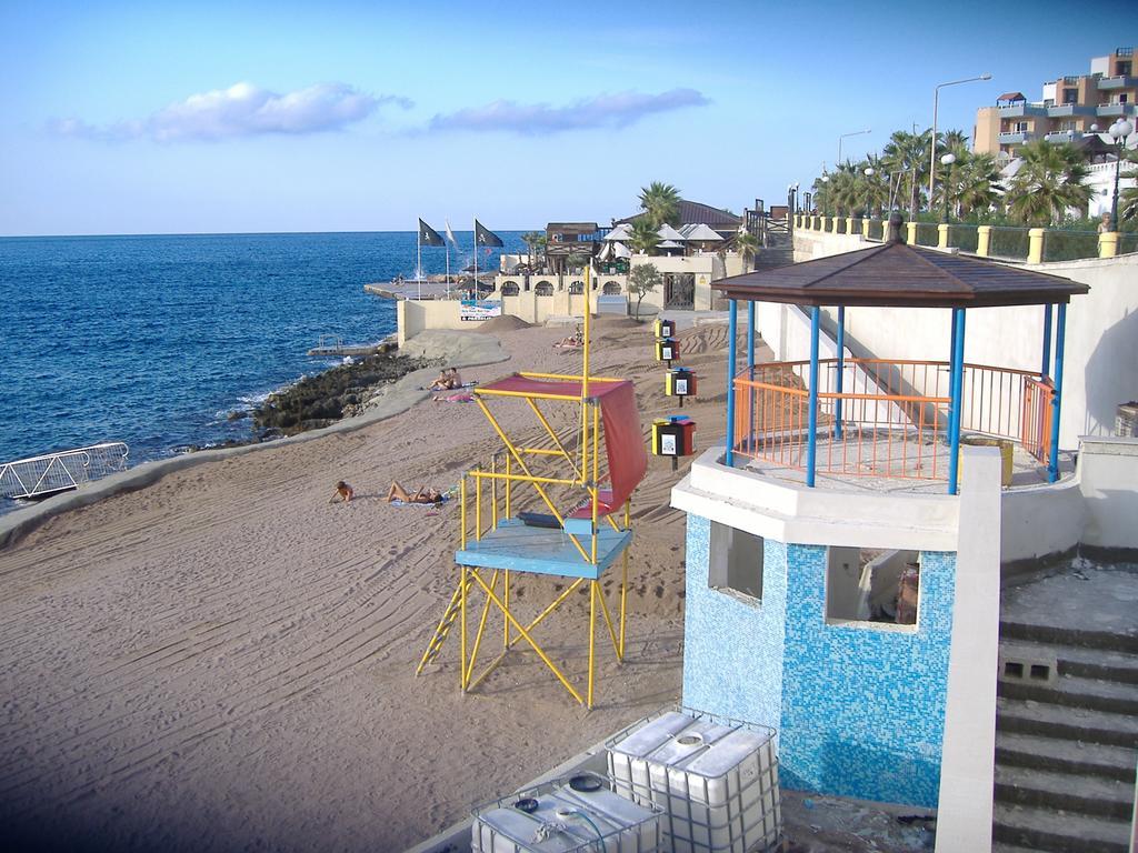 Seashells 2 Bedroom Apartment With Sunny Terrace With Stunning Sea Views - By Getawaysmalta St. Paul's Bay Buitenkant foto